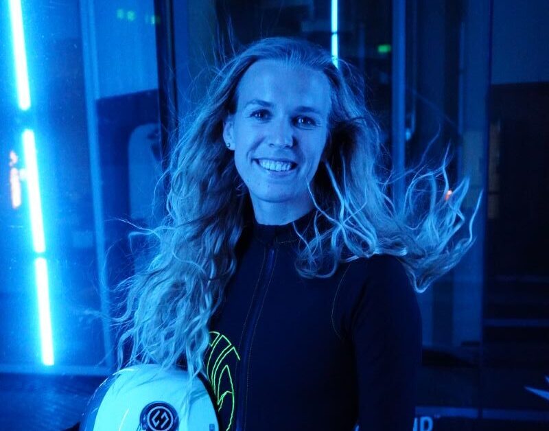 Camilla Bro Gregersen konkurrerer på fjerde sæson på et hold, der i år både skal til DM og World Cup. Hun er også begyndt at coache andre udøvere.